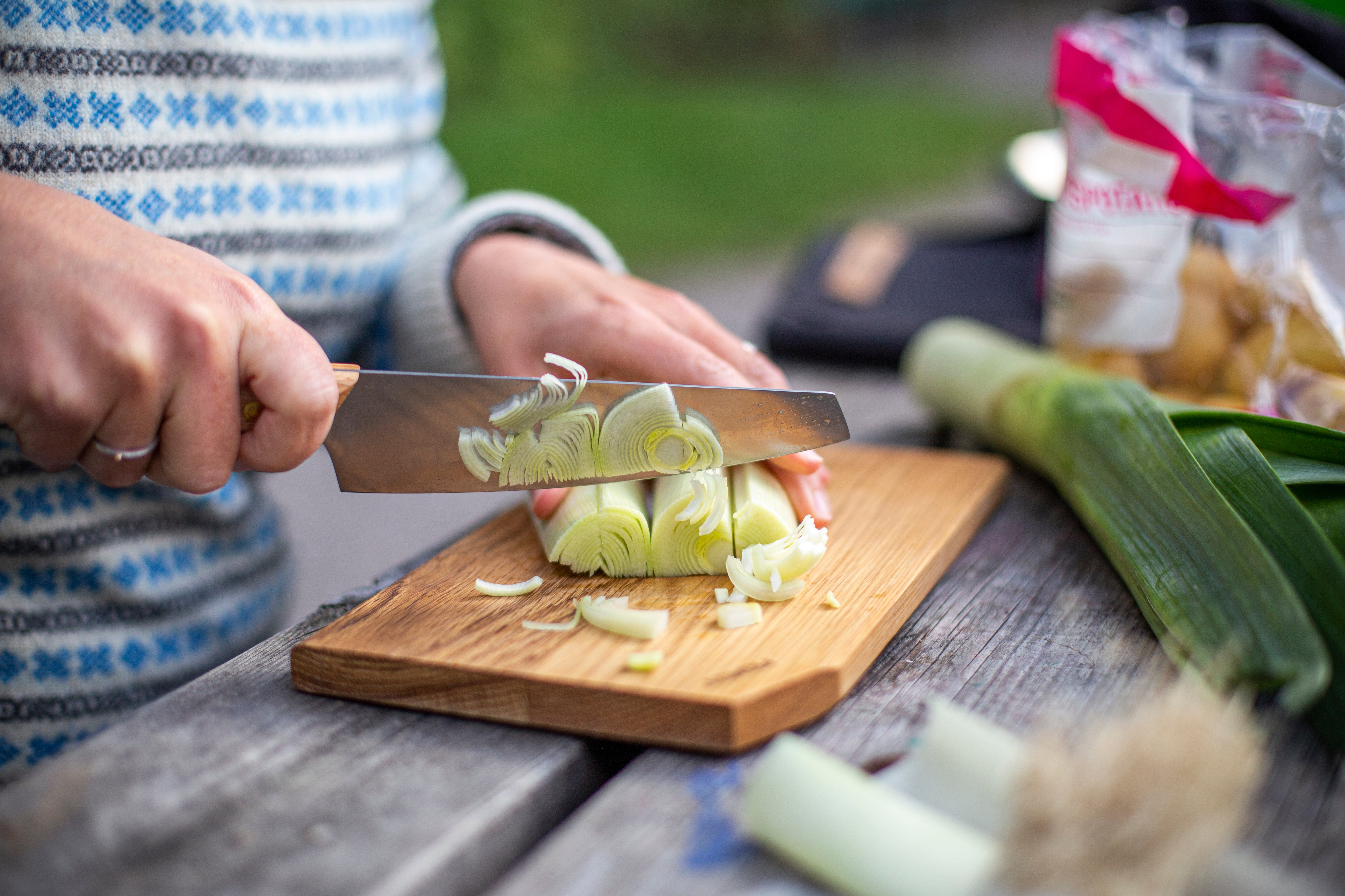 Kinjia + Cutting Set