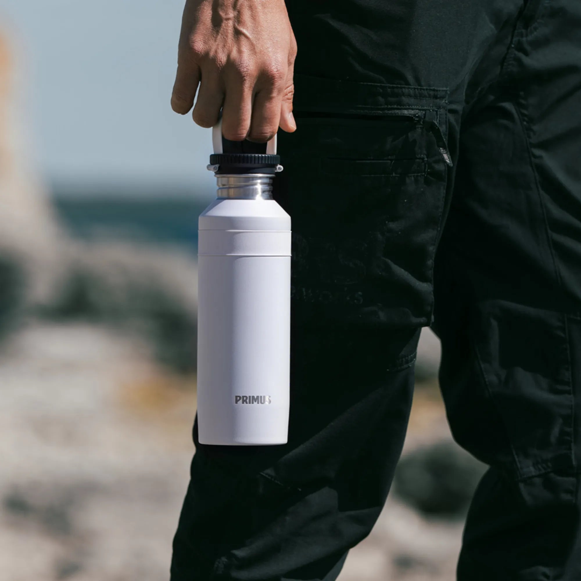 Tufa_Narrow_Single_Wall_Bottle_08_L_Alpine_Frost_P744140_921