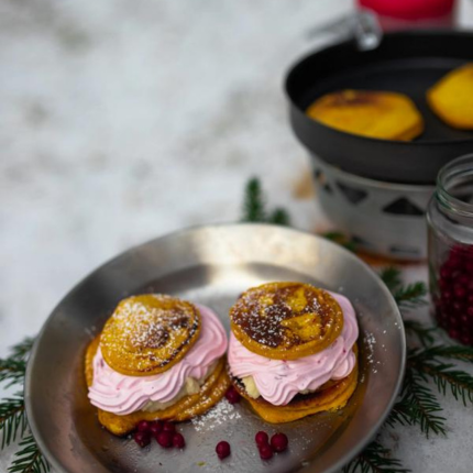 Kaiserschmarren “semlor” with saffron and lingonberry cream