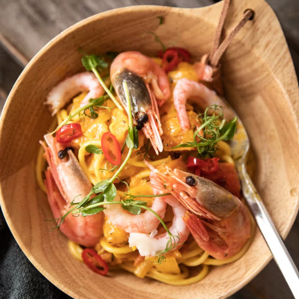 Saffrom pasta with shrimps