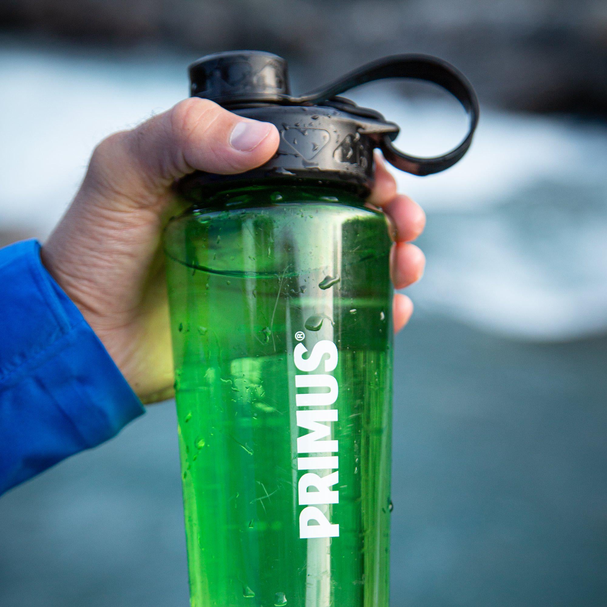 P740135_trailbottle-tritan_samuel-andersson_2019-12-lifestyleImages