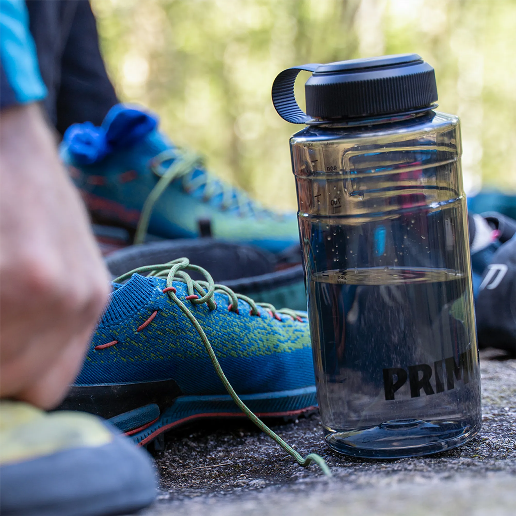 P744340_kvarts_tritan_1L_cliffsideash3